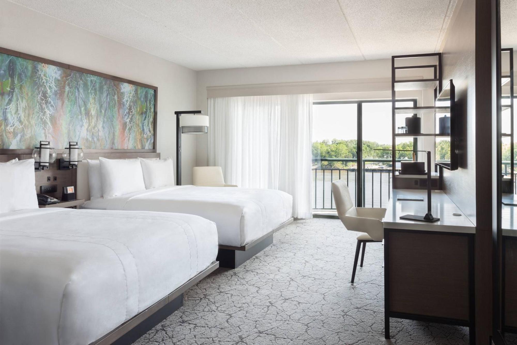 Marriott Savannah Riverfront Exterior foto